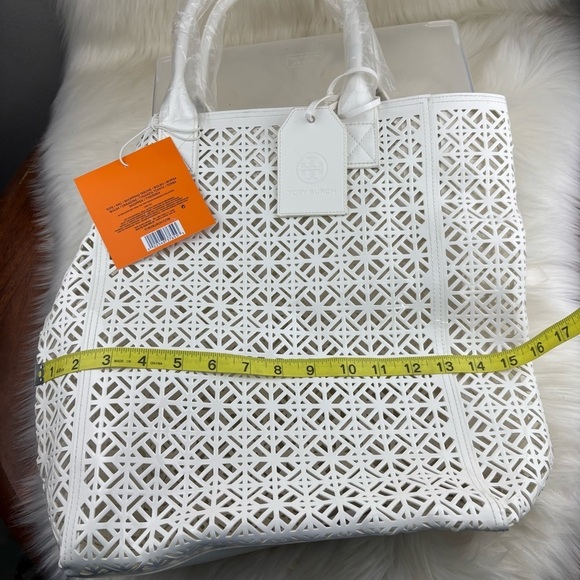 NWT TORY BURCH WHITE CUT-OUT PATENT TOTE SHOULDER BAG - Picture 9 of 9